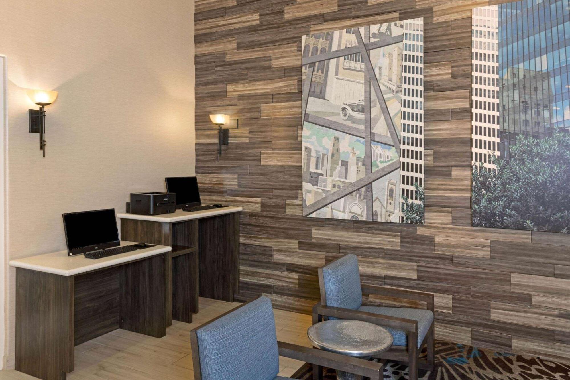 La Quinta By Wyndham Houston Energy Corridor Hotel Buitenkant foto